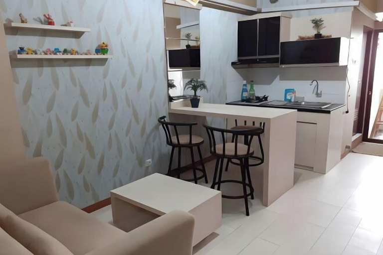 Dining Room 4