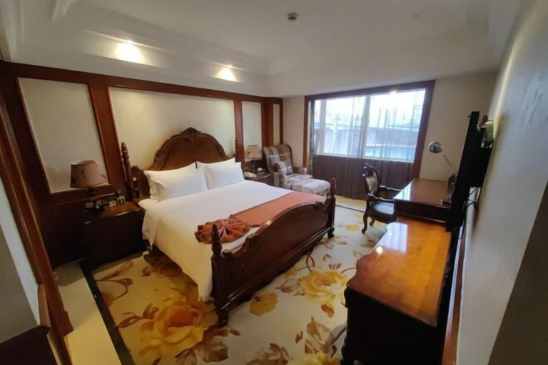 Bedroom 3, Huaxia Hotel, Dazhou