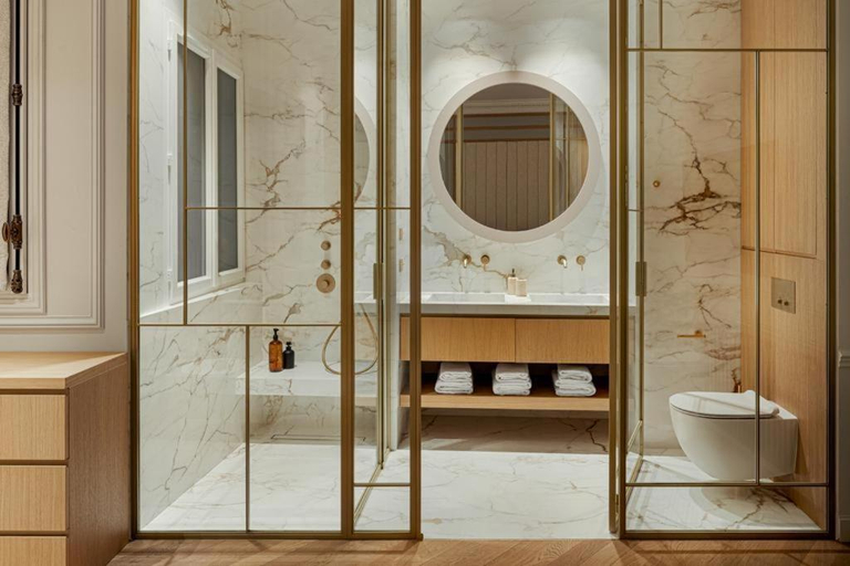 Others 4, Luxurious Newly Refurbished Apartment - Champs Elysees, Paris