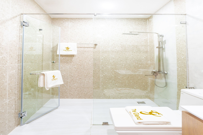 Bathroom 3, The Glend Hotel Iloilo, Calinog