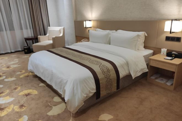 Bedroom 8