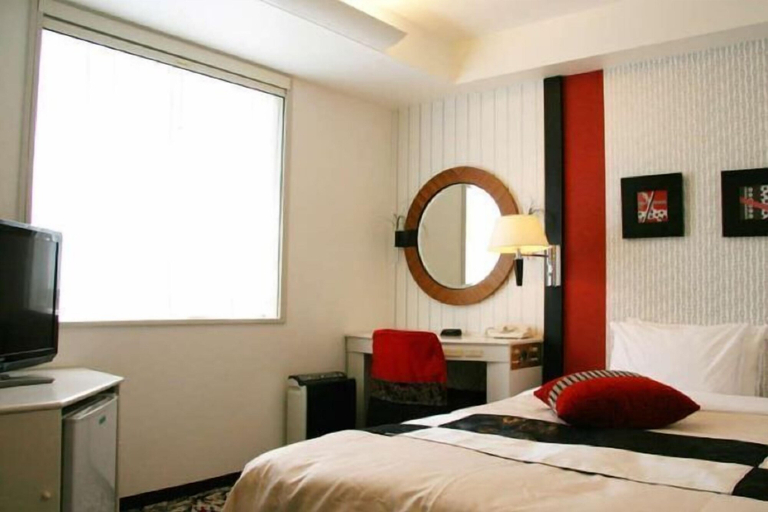 Bedroom 6
