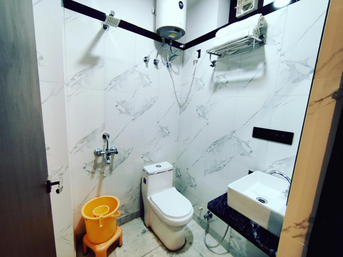 Bathroom 3, Hotel Vasshifa Palace, Jaisalmer