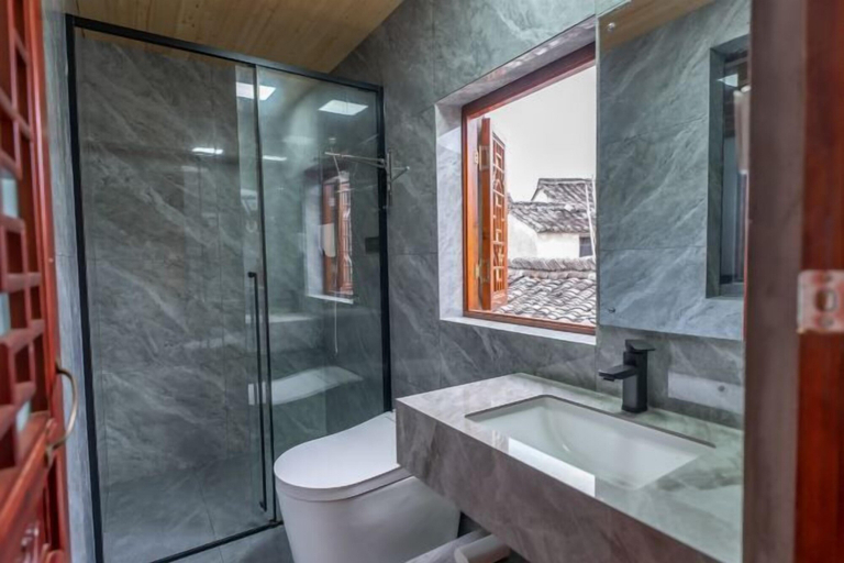 Bathroom 3, Ninghai Shusong Hotel, Ningbo