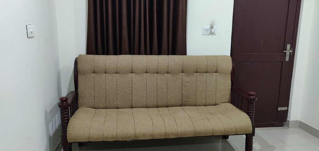 Others 5, Town Hub, Malappuram