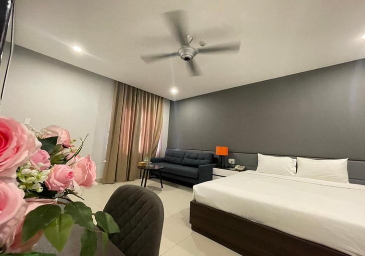 Bedroom