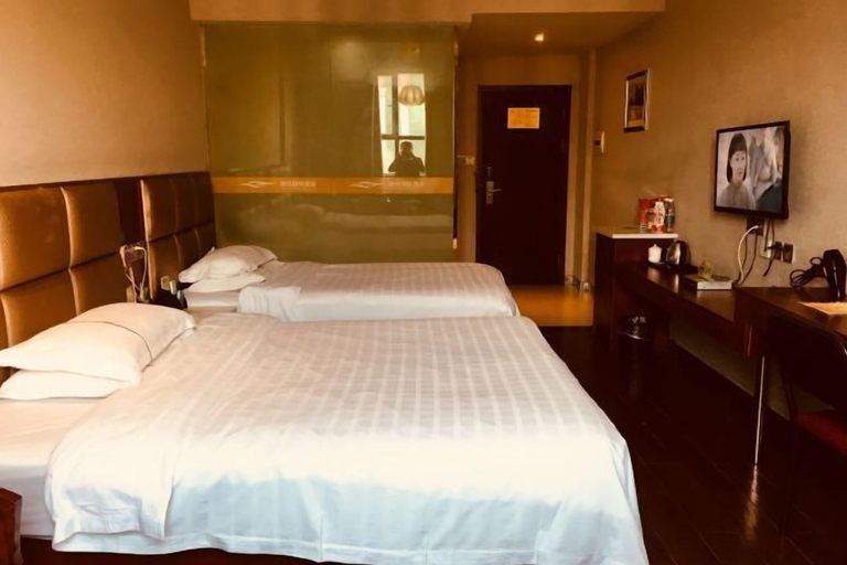 Bedroom 4, Mingyue International Hotel, Yichun