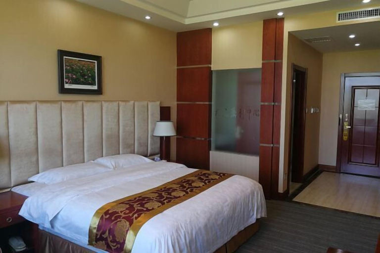 Bedroom 3, Doudu Business Hotel, Heihe