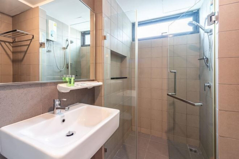 Bathroom 17