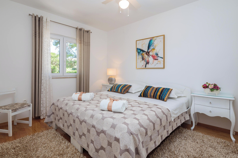 Room 4, Impeccable 3-bed House in Supetar, Supetar