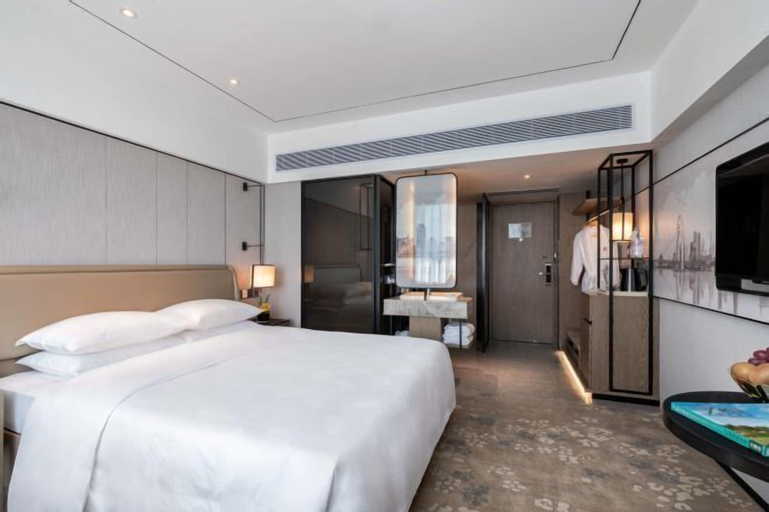 Bedroom 17