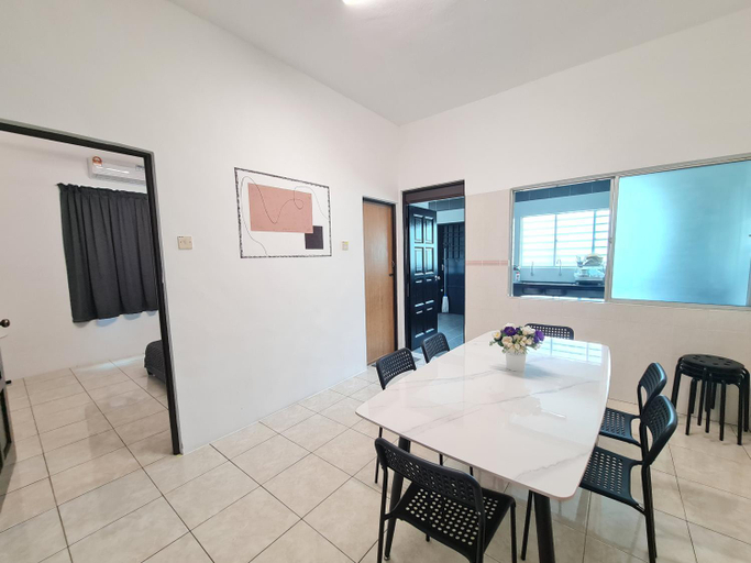 Others 5, Air-home M1 Simpang, 4BR, 10pax, Netflix, Larut and Matang