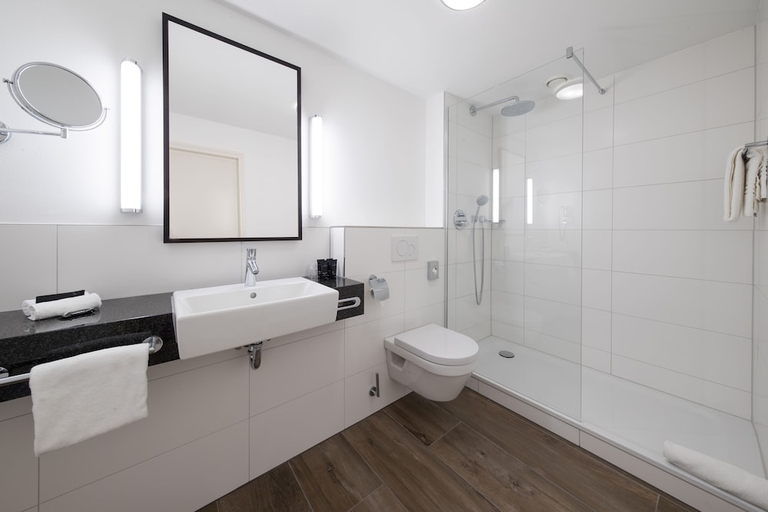 Bathroom, De Bilderberg Oosterbeek, Renkum