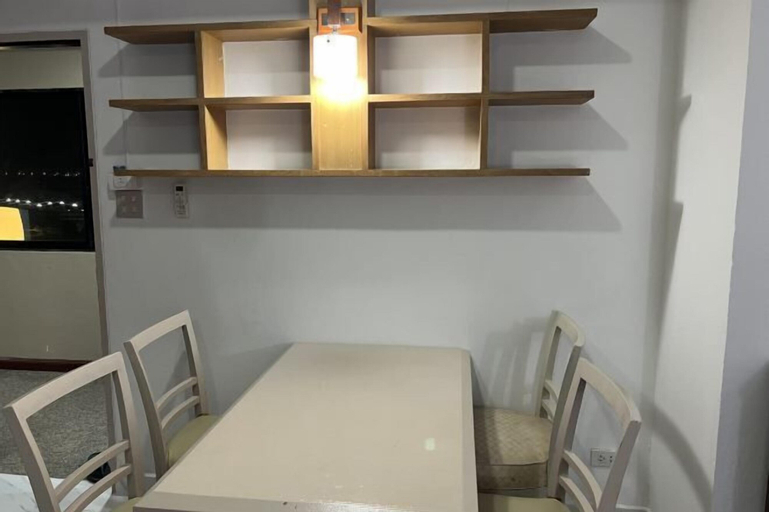 Dining Room 17