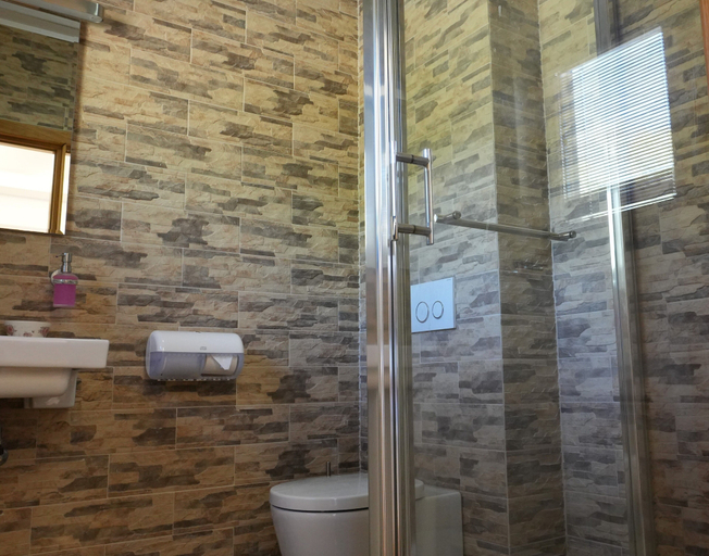 Bathroom 3, Egreta By Hoxton, Murighiol
