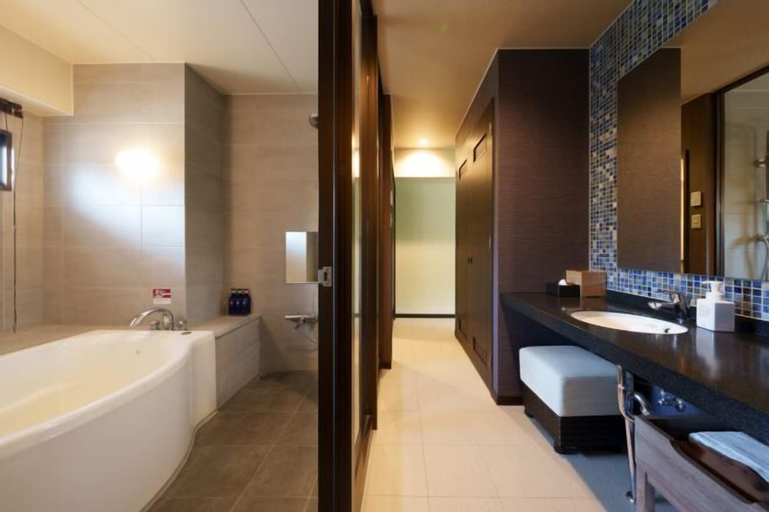 Bathroom 5