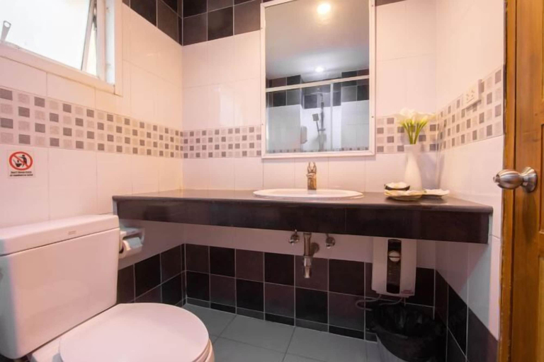 Bathroom 4