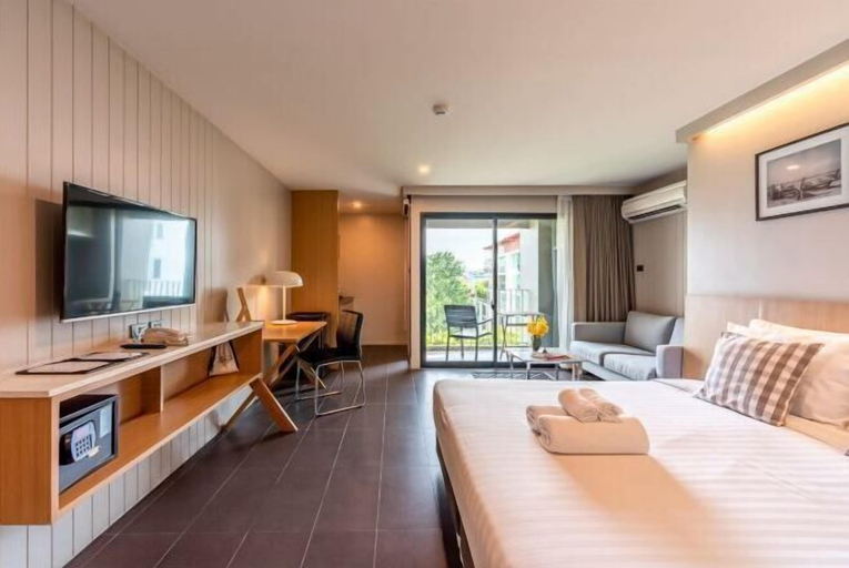 Bedroom 13