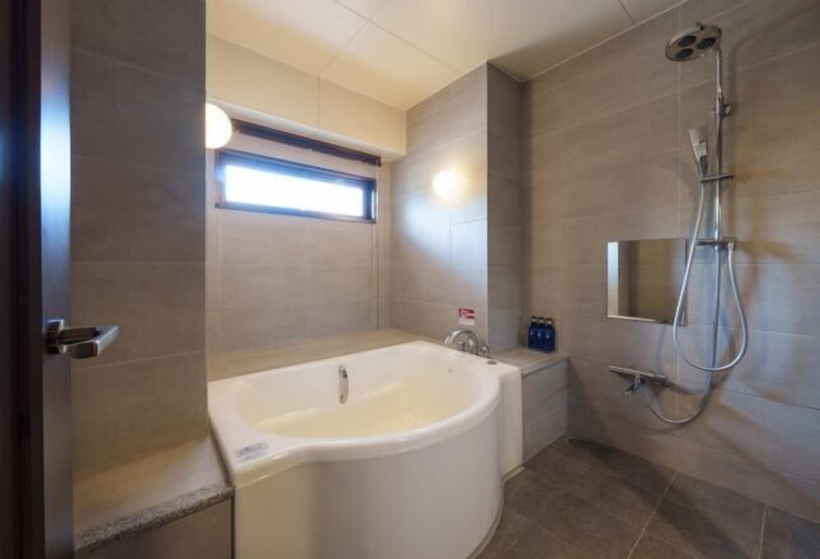 Bathroom 6