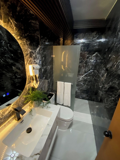Bathroom 4, RIG Colonial Experience, Distrito Nacional