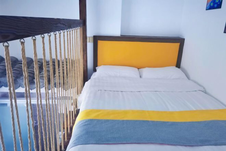 Bedroom 2, Huangshan Aiwei Theme Hotel, Huangshan