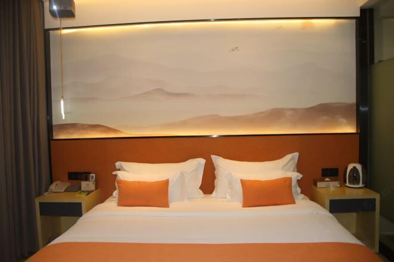 Bedroom 3, Huanyu Prestige Hotel (Lingshan People's Hospital), Qinzhou