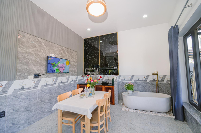 Others 1, Moon River House, Da Nang