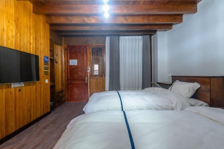 Bedroom 1, Ninghai Shusong Hotel, Ningbo