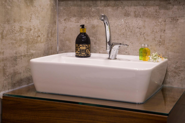 Bathroom 3, Maxuite Hotel in home , Edremit