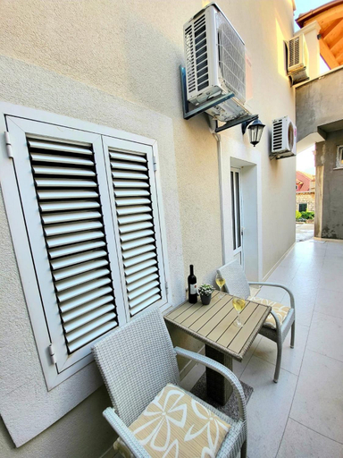 Others 3, Apartment Dora - Studio Apartment with Terrace, Dubrovnik