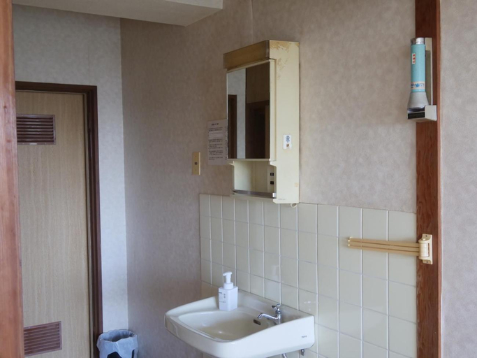 Others 2, Kobe Guesthouse, Akashi