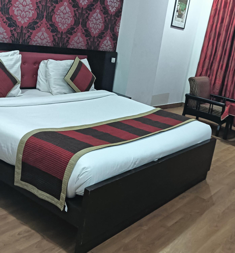 HOTEL PLAZZO DI LARA, Gautam Buddha Nagar