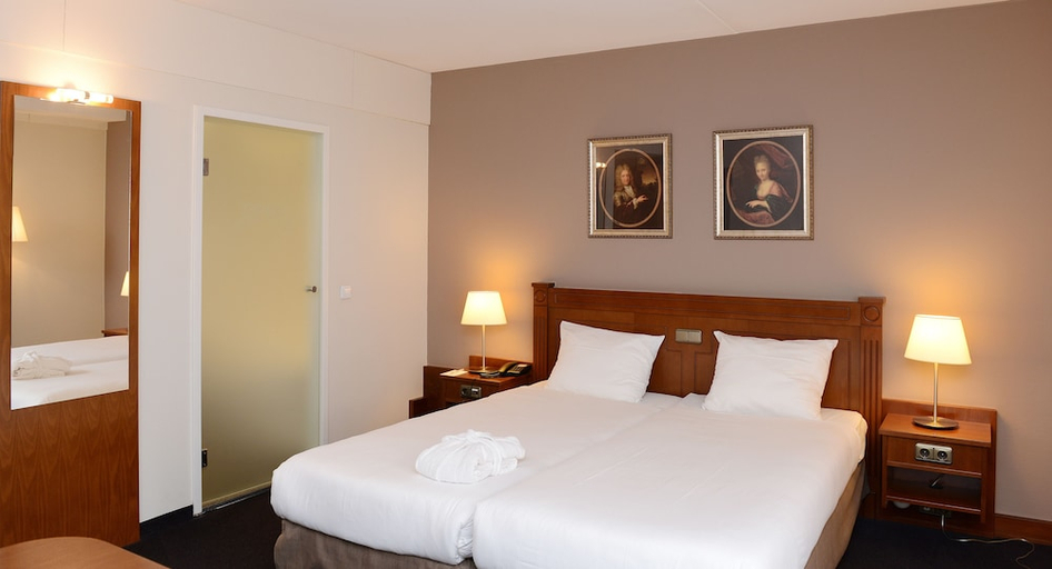 Bedroom 2, Amrath Grand Hotel Frans Hals, Haarlem