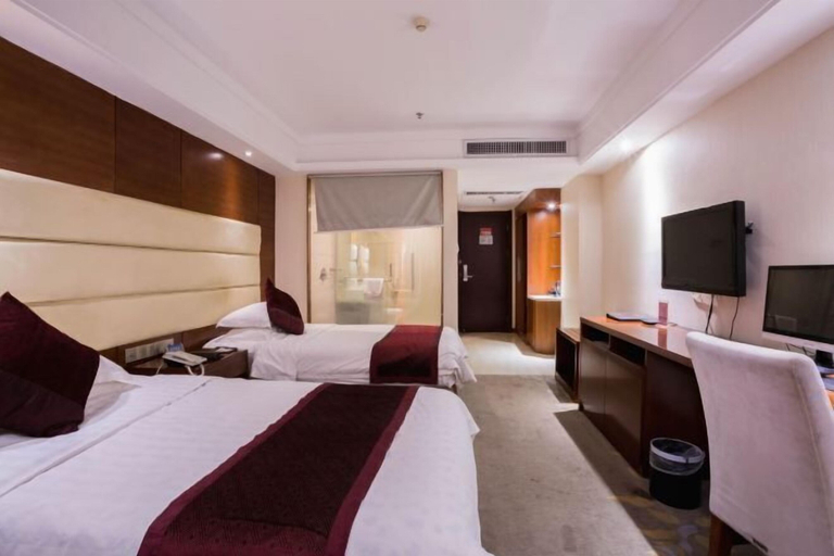Bedroom 3, Liyuan Hot Spring Hotel, Fuyang
