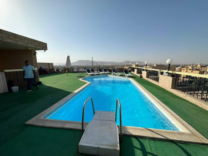 Sport & Beauty 5, Queens Valley Hotel, Luxor