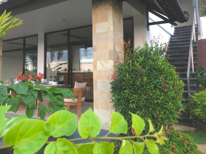 Villa Maya, Karangasem