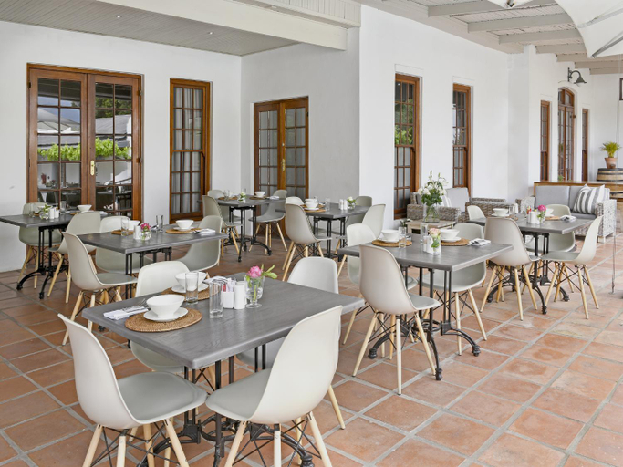 Food & Drinks 5, Mont d’Or Franschhoek, Cape Winelands