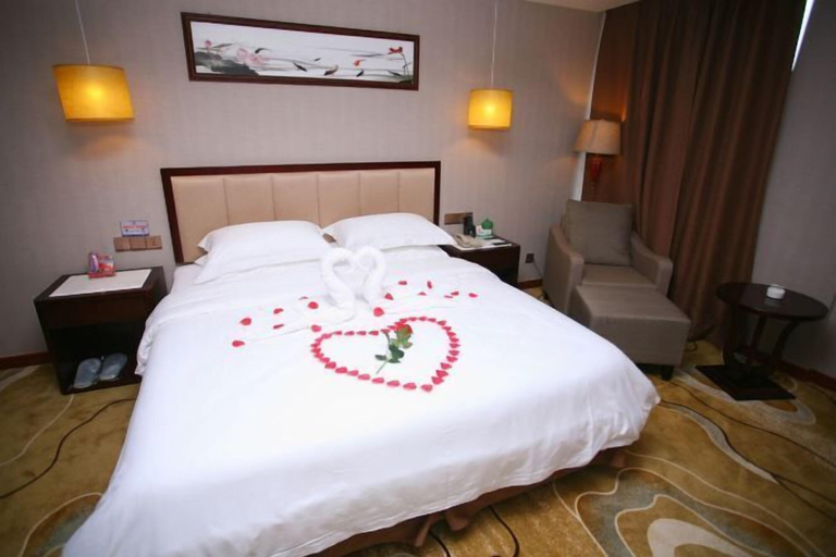 Bedroom 3, Baihe Boutique Hotel (Yueqing Beibaixiang Store), Wenzhou