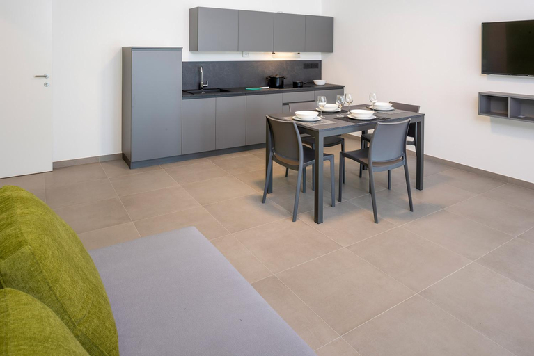 Others 5, Corte Rocchetti Suite, Verona