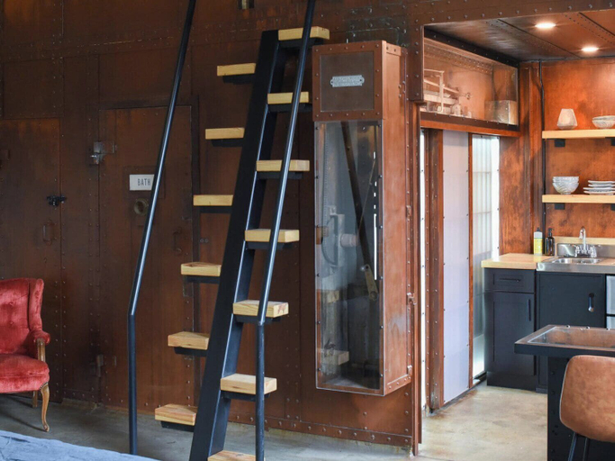 Others 5, Old Marshall Jail Hotel, Madison