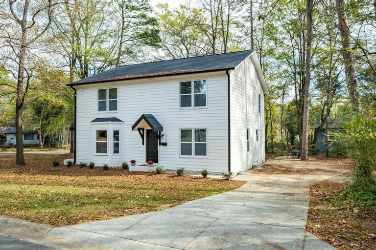 Stunning SouthPark/Cotswold Home, Mecklenburg