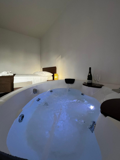 Others 2, Habitat Luxury Suites, Caserta