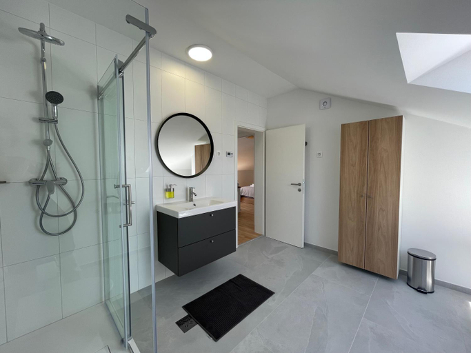 Bathroom 3, ANMARI Apartment & Rooms, Radovljica