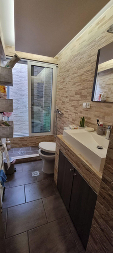 Bathroom, Manos Luxury Apartments, West Greece