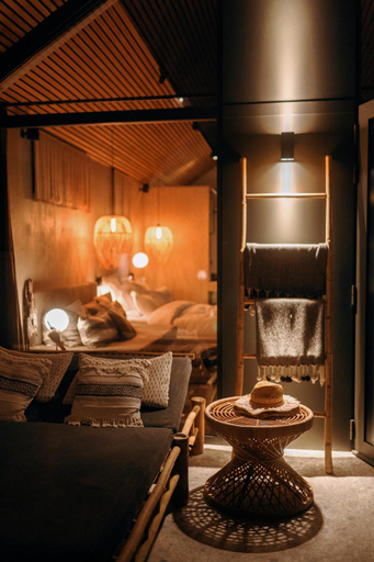 Others 4, Comme chez Soye - Private Wellness, Namur