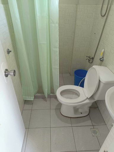 Bathroom 3, Harbour Chateau, Odiongan