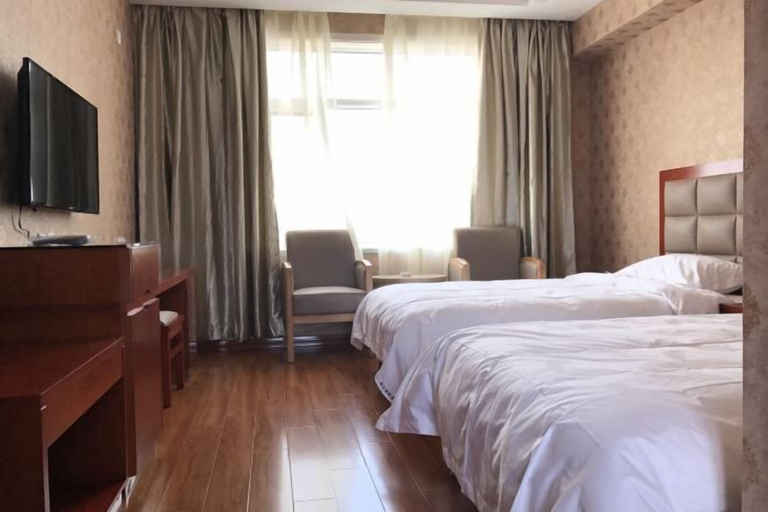 Bedroom, Deji Express Hotel, Gannan Tibetan