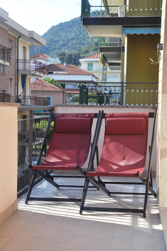 Exterior & Views 4, VIALE REPUBBLICA 307 6, Savona