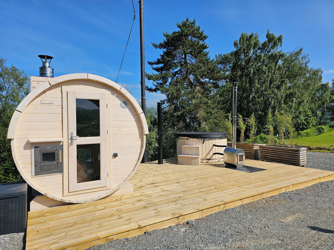 Exterior & Views 2, NorGlamp, Hjelmeland