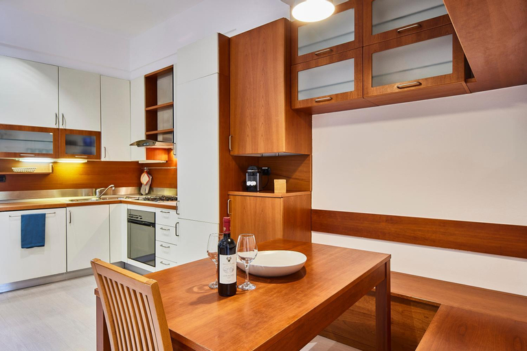 Dining Room 8